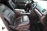 Thumbnail of 2015 White Platinum Metallic Tri-Coat Ford Explorer