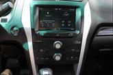 Thumbnail of 2015 White Platinum Metallic Tri-Coat Ford Explorer