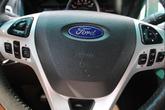 Thumbnail of 2015 White Platinum Metallic Tri-Coat Ford Explorer