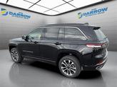 Thumbnail of 2025 Diamond Black Crystal Pearlcoat Jeep Grand Cherokee