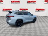 Thumbnail of 2023 Celestial Silver Metallic Toyota Highlander