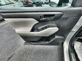 Thumbnail of 2023 Celestial Silver Metallic Toyota Highlander