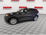 Thumbnail of 2022 AGATE BLACK METALLIC Ford Edge