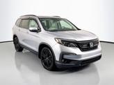 Thumbnail of 2022 Lunar Silver Metallic Honda Pilot