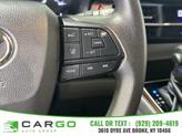 Thumbnail of 2022 White Toyota Sienna