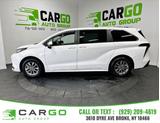 Thumbnail of 2022 White Toyota Sienna