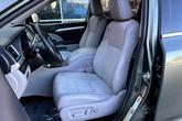 Thumbnail of 2014 Alumina Jade Metallic Toyota Highlander