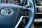 Thumbnail of 2014 Alumina Jade Metallic Toyota Highlander