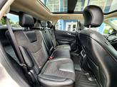 Thumbnail of 2018 White Platinum Metallic Tri-Coat Ford Edge