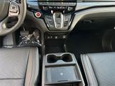 Thumbnail of 2026 Platinum White Pearl Honda Odyssey