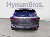 Thumbnail of 2023 Magnetic Gray Metallic Toyota Highlander