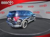 Thumbnail of 2022 Agate Black Metallic Ford Explorer
