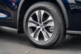 Thumbnail of 2022 Midnight Black Metallic Toyota Highlander