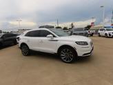 Thumbnail of 2022 Pristine White Metallic Tri-Coat Lincoln Nautilus