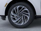 Thumbnail of 2025 Pristine White Metallic Tri-Coat Lincoln Navigator