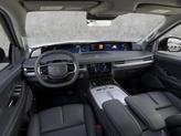 Thumbnail of 2025 Pristine White Metallic Tri-Coat Lincoln Navigator