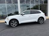 Thumbnail of 2019 Ibis White Audi Q5