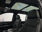 Thumbnail of 2022 Onyx Black GMC Yukon XL