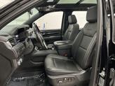 Thumbnail of 2022 Onyx Black GMC Yukon XL