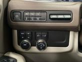 Thumbnail of 2023 White Frost Tri-Coat GMC Yukon XL