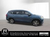 Thumbnail of 2017 Steel Sapphire Metallic Honda Pilot