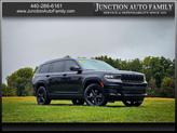 Photo of 2021 Diamond Black Crystal Pearlcoat Jeep Grand Cherokee L