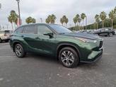 Thumbnail of 2024 Green Toyota Highlander
