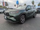 Thumbnail of 2024 Green Toyota Highlander