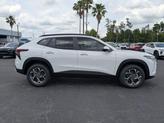 Thumbnail of 2025 Summit White Chevrolet Trax