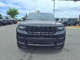 Thumbnail of 2025 Diamond Black Crystal Pearlcoat Jeep Grand Cherokee