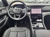 Thumbnail of 2025 Diamond Black Crystal Pearlcoat Jeep Grand Cherokee