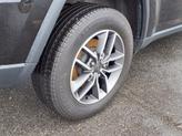 Thumbnail of 2022 Diamond Black Crystal Pearlcoat Jeep Grand Cherokee