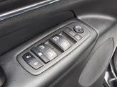 Thumbnail of 2022 Diamond Black Crystal Pearlcoat Jeep Grand Cherokee