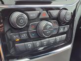 Thumbnail of 2022 Diamond Black Crystal Pearlcoat Jeep Grand Cherokee