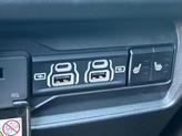 Thumbnail of 2025 Diamond Black Crystal Pearlcoat Jeep Grand Cherokee