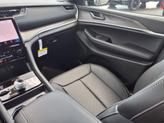 Thumbnail of 2025 Baltic Gray Metallic Clearcoat Jeep Grand Cherokee