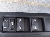 Thumbnail of 2025 Diamond Black Crystal Pearlcoat Jeep Compass