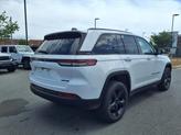 Thumbnail of 2025 Bright White Clearcoat Jeep Grand Cherokee