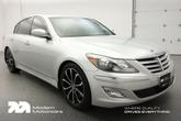 Thumbnail of 2013 Platinum Metallic Hyundai Genesis