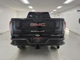 Thumbnail of 2025 Onyx Black GMC Sierra 2500