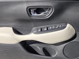 Thumbnail of 2024 Platinum White Pearl Honda HR-V
