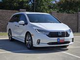 Thumbnail of 2024 Platinum White Pearl Honda Odyssey