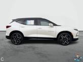 Thumbnail of 2023 Iridescent Pearl Tricoat Chevrolet Blazer