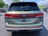 Thumbnail of 2025 Avocado Green Pearl Volkswagen Atlas