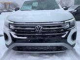 Thumbnail of 2025 Pure White Volkswagen Atlas