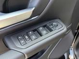 Thumbnail of 2025 Diamond Black Crystal Pearlcoat RAM 1500