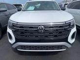 Thumbnail of 2025 Pure White Volkswagen Atlas