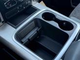 Thumbnail of 2017 Brilliant Black Crystal Pearlcoat RAM 1500