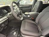 Thumbnail of 2025 Diamond Black Crystal Pearlcoat Jeep Grand Cherokee