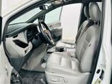 Thumbnail of 2019 Blizzard Pearl Toyota Sienna